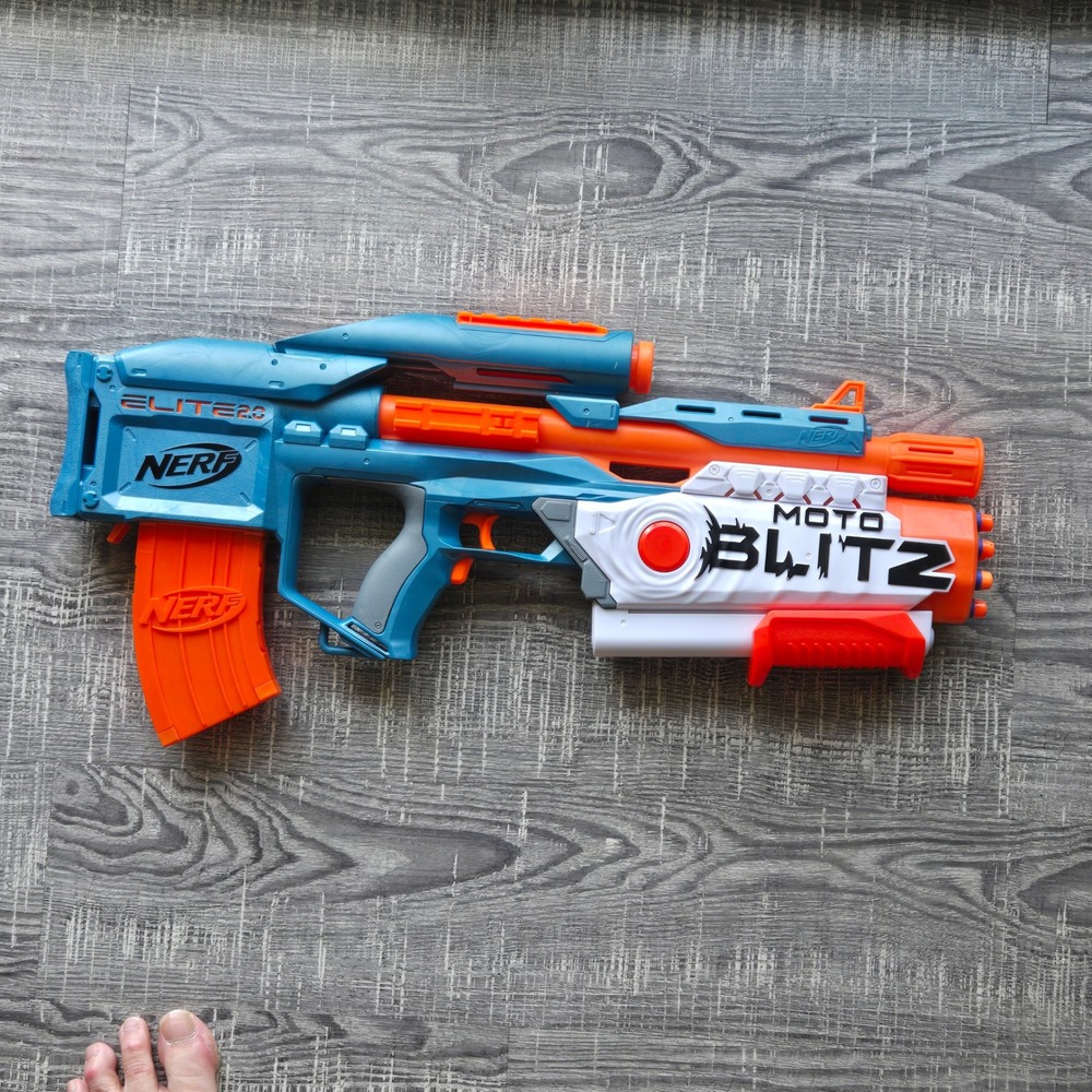 Nerf Elite 2.0 Motoblitz CS-10 Motorized Blaster Airblitz 6-Dart Teal Orange